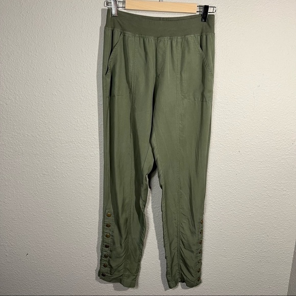 Soft Surroundings Twill Pants with Ankle Snaps Light Olive Green Sz XS - Picture 2 of 7